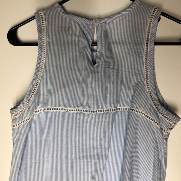 Top - Picture 2 of 2